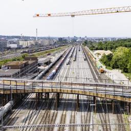Brücke RB2: Schalung und Bewehrungsarbeiten